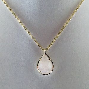Kendra Scott Rose Quartz Kiri in Gold